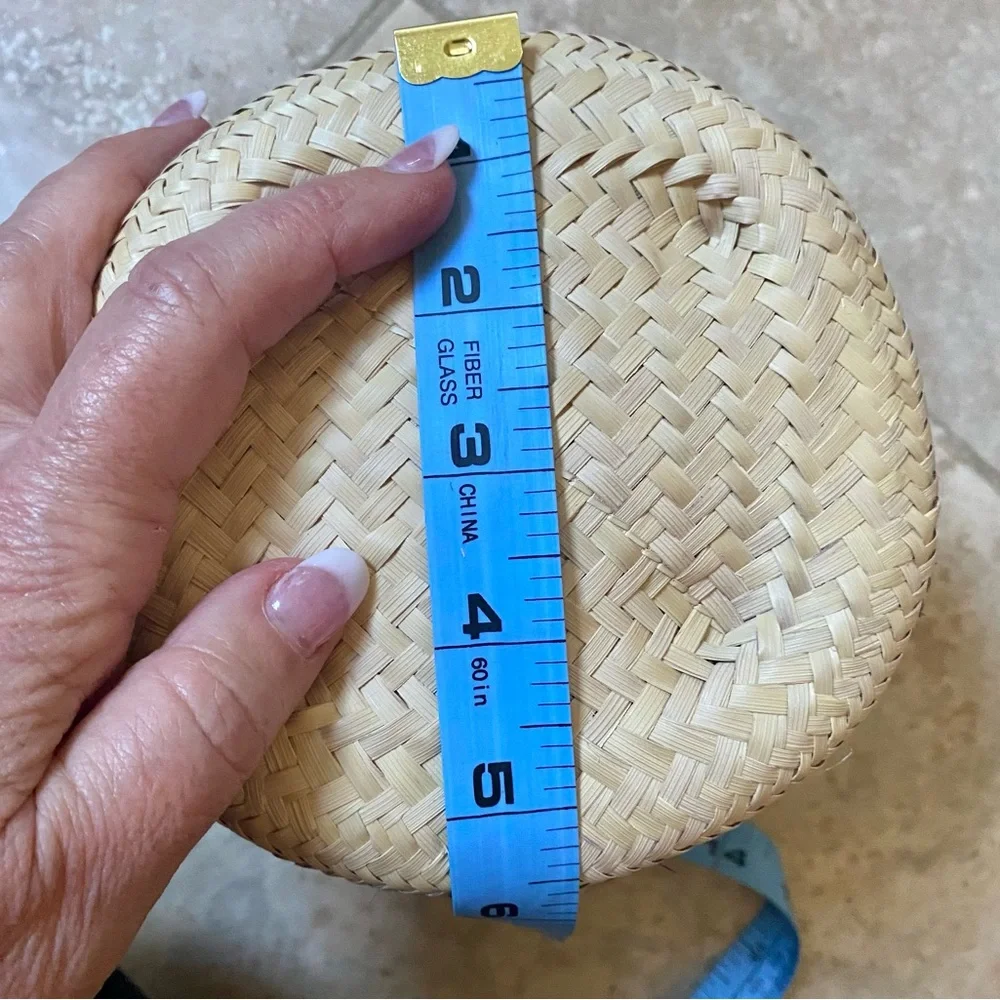 🆕 Handmade Palm Leaf Lidded Basket